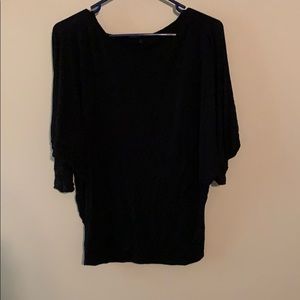 Quarter length black shirt